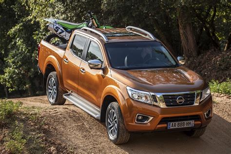 2016 Nissan Navara NP300 Unveiled Before Frankfurt With 2.3-liter Diesel Mill - autoevolution