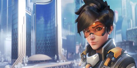 Overwatch 2: Tracer Character Guide (Best Tips & Strategies)