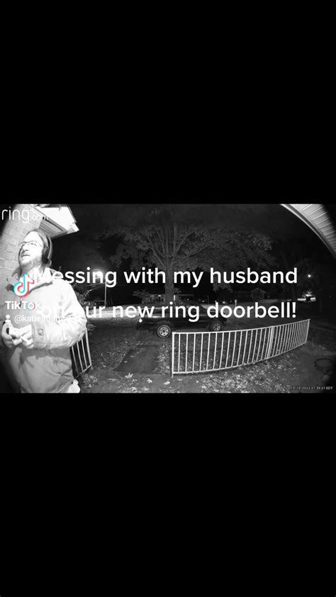 Wife pranks husband with new Ring doorbell : r/MadeMeSmile