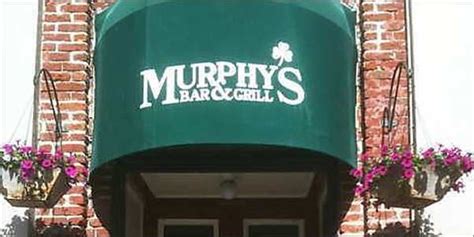 Murphy's Bar & Grill (Honolulu, Hi) Diners, Drive-Ins & Dives | Bar grill, Grilling, Murphy bar