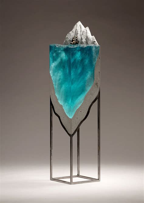 Handmade Glass Sculptures Capture the Beauty of the Ocean