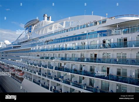 "Island Princess Cruise Ship Stock Photo - Alamy