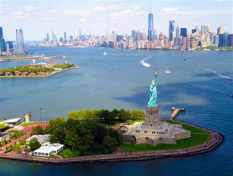 STATUE OF LIBERTY & ELLIS ISLAND: MAY 18, 2024 - Wade Tours Bus Tours