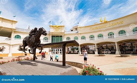 Churchill Downs Horse Race Track and Derby Museum in Louisville ...