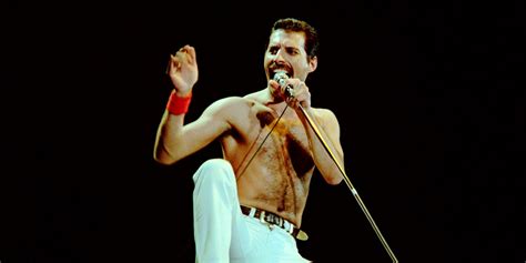 'Queen Rock Montreal' Sneak Peek — Freddie Mercury Brings the House Down