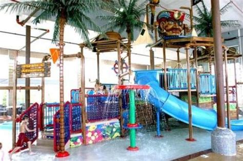 Crown Choice Inn & Suites Lakeview & Waterpark $85 ($̶1̶2̶3̶) - UPDATED 2018 Prices & Hotel ...