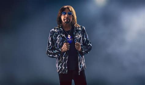 Ace Frehley Announces New Studio Album, 10,000 Volts