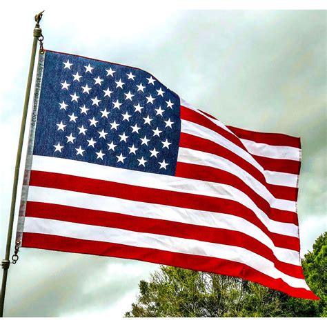 Ultimate Flags Blog - Honoring American Heroes