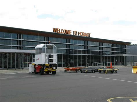 Hobart Airport | Tourist Attractions | Discover Tasmania