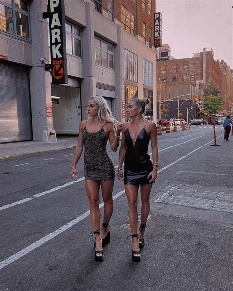 Cavinder Twins - NYC Street Walkers : r/CavinderTwinsHot