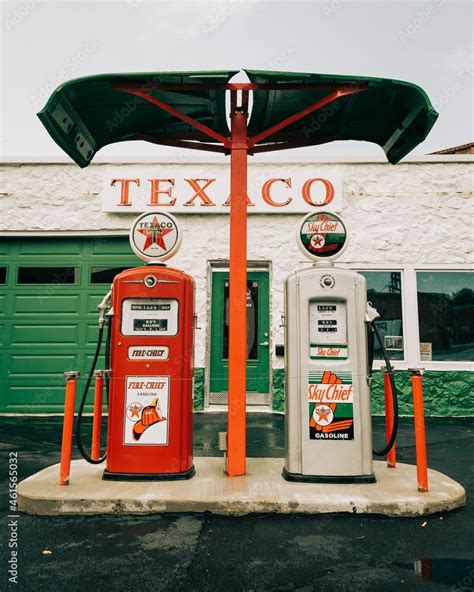 Vintage Texaco gas station on Route 66 in Galena, Kansas Stock Photo | Adobe Stock