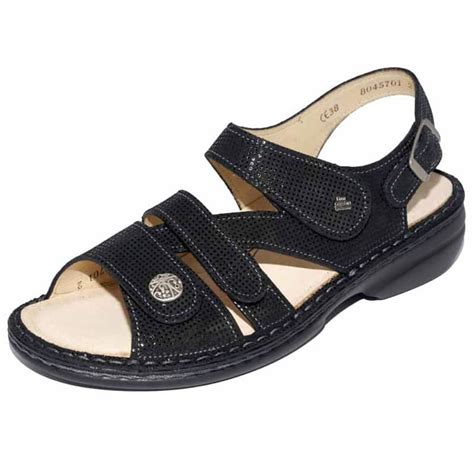 Finn Comfort Women's Gomera Soft Sandals Black Points