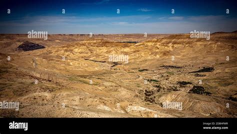 desert landscape in rural Jordan. Nobody around Stock Photo - Alamy