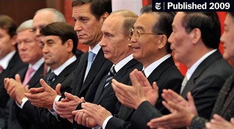 China Signs Deal for Gas in Trade Talk With Putin - The New York Times