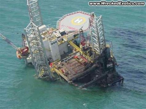 23 best images about Offshore Accidents on Pinterest | April 20, Blow ...