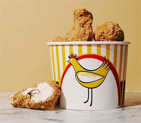 This Realistic Fried Chicken Ice Cream Covered With Corn Flakes Will Fool Even Die-Hard Drumlet ...