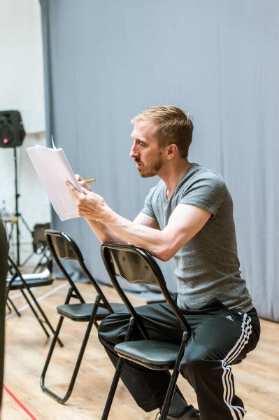 Photos: In Rehearsal with Bertie Carvel & Cast of The Old Vic's THE ...