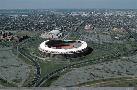 File:RFK Stadium aerial photo, looking towards Capitol, 1988.jpg - Wikimedia Commons