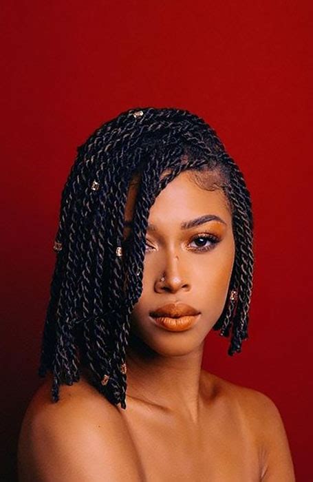 27 Chic Senegalese Twist Hairstyles for 2024 - The Trend Spotter