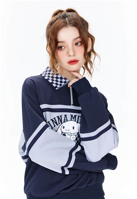 Cinnamoroll Half Zip Sweatshirt with Checkered Collar – kawaiienvy