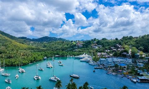 What is the best time of year to go to Saint Lucia?