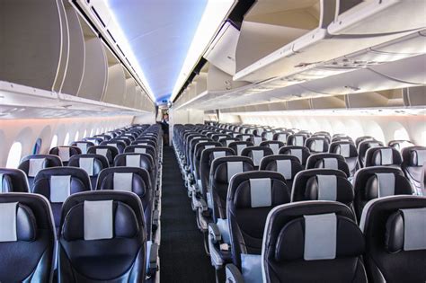 How Many Premium Seats On Tui Dreamliner | Brokeasshome.com