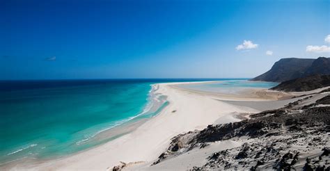 Socotra is an Island Gem That Literally Looks Like It's From Another Planet