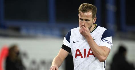 Kane trapped himself with that six-year Spurs contract