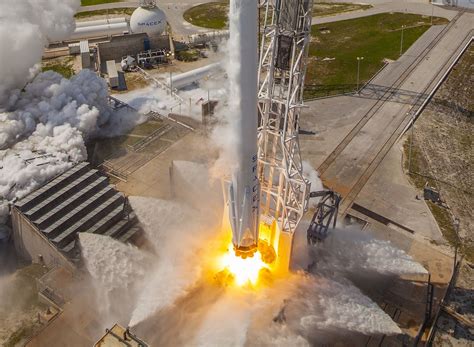 SpaceX explosion: Amos-6 satellite owner demands $50M from Musk’s firm - Ars Technica