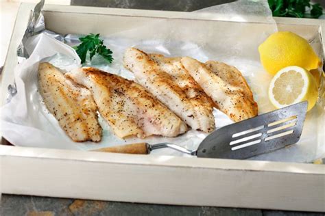 Combine flour, salt and pepper in a shallow dish. Lightly coat one side of each fillet in flour ...