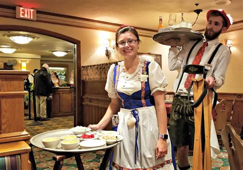 A GEEK DADDY: FRANKENMUTH BAVARIAN INN WEEKEND GETAWAY