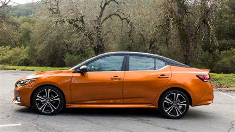 2020 Nissan Sentra is now a legit good-looking car - CNET