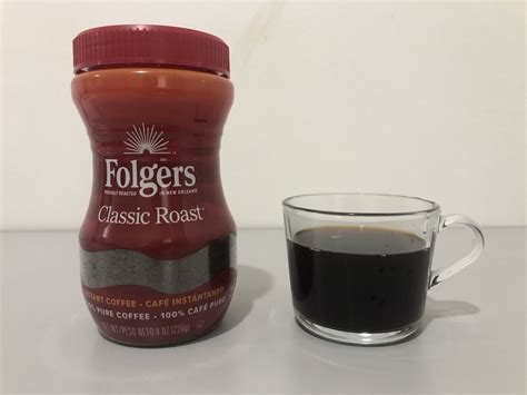 I Tried Folgers Classic Roast Instant Coffee: My Review and Photos