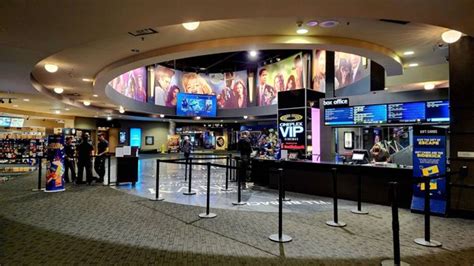 CINEPLEX CINEMAS YONGE-DUNDAS AND VIP - Updated December 2024 - 222 Photos & 177 Reviews - 10 ...