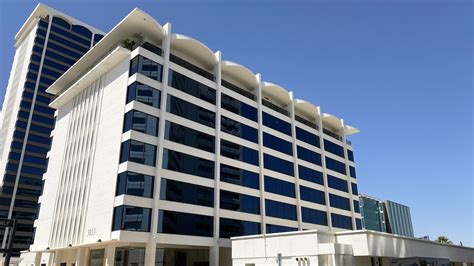 Arizona Republican Party moves into new central Phoenix headquarters ...