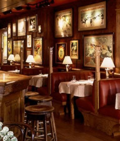 Clyde's - casual american, good reviews 3236 M St. NW | Georgetown restaurants, Washington dc ...