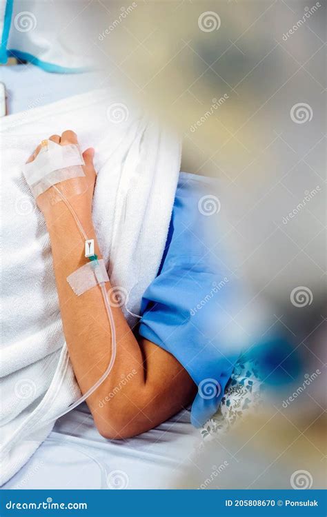 Image of IV Drip in Patient`s Hand in Hospital Stock Photo - Image of ...