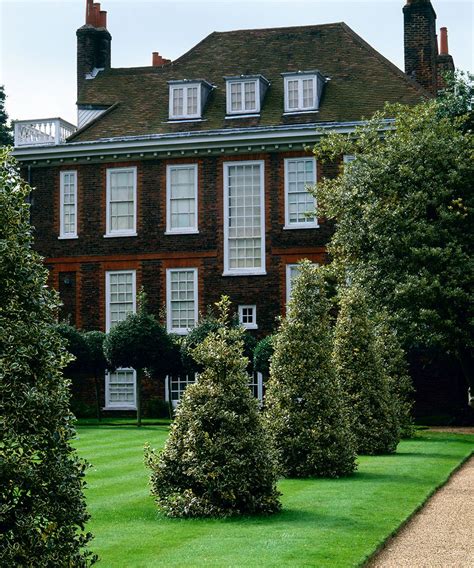 The best London gardens – Five of the most magical gardens in London ...