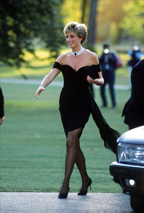 7 Outfit Formulas to Get Princess Diana's Iconic Style | Who What Wear