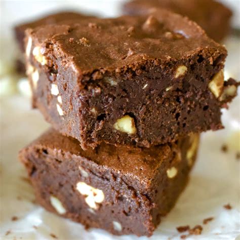 Triple Chocolate Stout Brownies With Nuts – The Bossy Kitchen