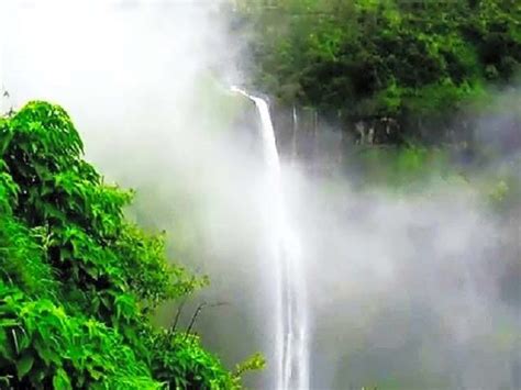 6 Refreshing Waterfalls in Mahabaleshwar | Trawell.in Blog