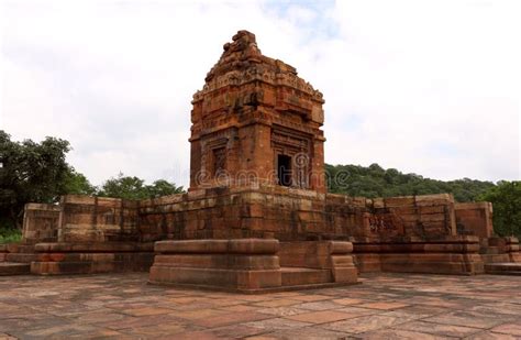 Dashavatara Vishnu Temple, Lalitpur, UP Editorial Stock Photo - Image of exterior, goddess: 82819583