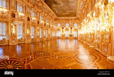 Peterhof palace interior hi-res stock photography and images - Alamy