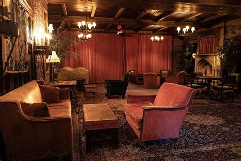 The Bowery Hotel: Oral History of NYC's Buzzy Hideaway - Fifty Grande