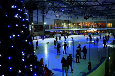 CHRISTMAS 2018 AT THE NATIONAL ICE CENTRE | NottinghamLIVE