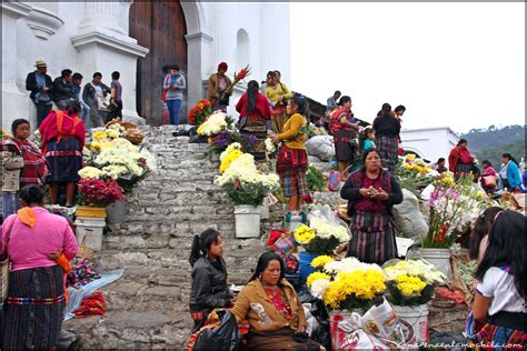 Chichicastenango y su mercado, orgullo de la región del Quiché - Con arena en la mochila