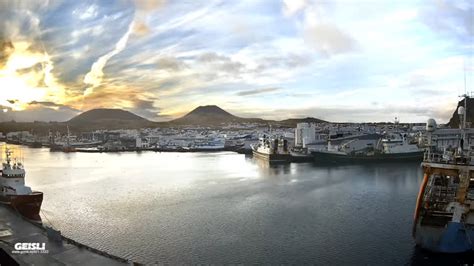 【LIVE】 Live Cam Port of Reykjavík - Iceland | SkylineWebcams