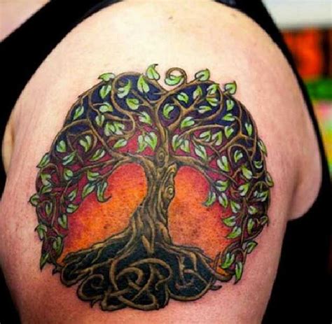 Tree tattoo chest, Back tattoos, Tree tattoo small