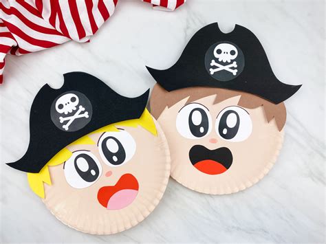 Paper Plate Pirate Craft For Kids [Free Template]