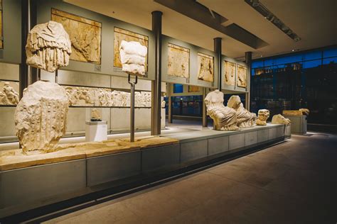 The Acropolis Museum - Taverna